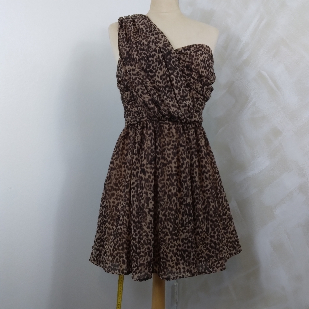 Size L Guess Carmelina Asymmetrical Cupcake Dress Leopard Print NWT
